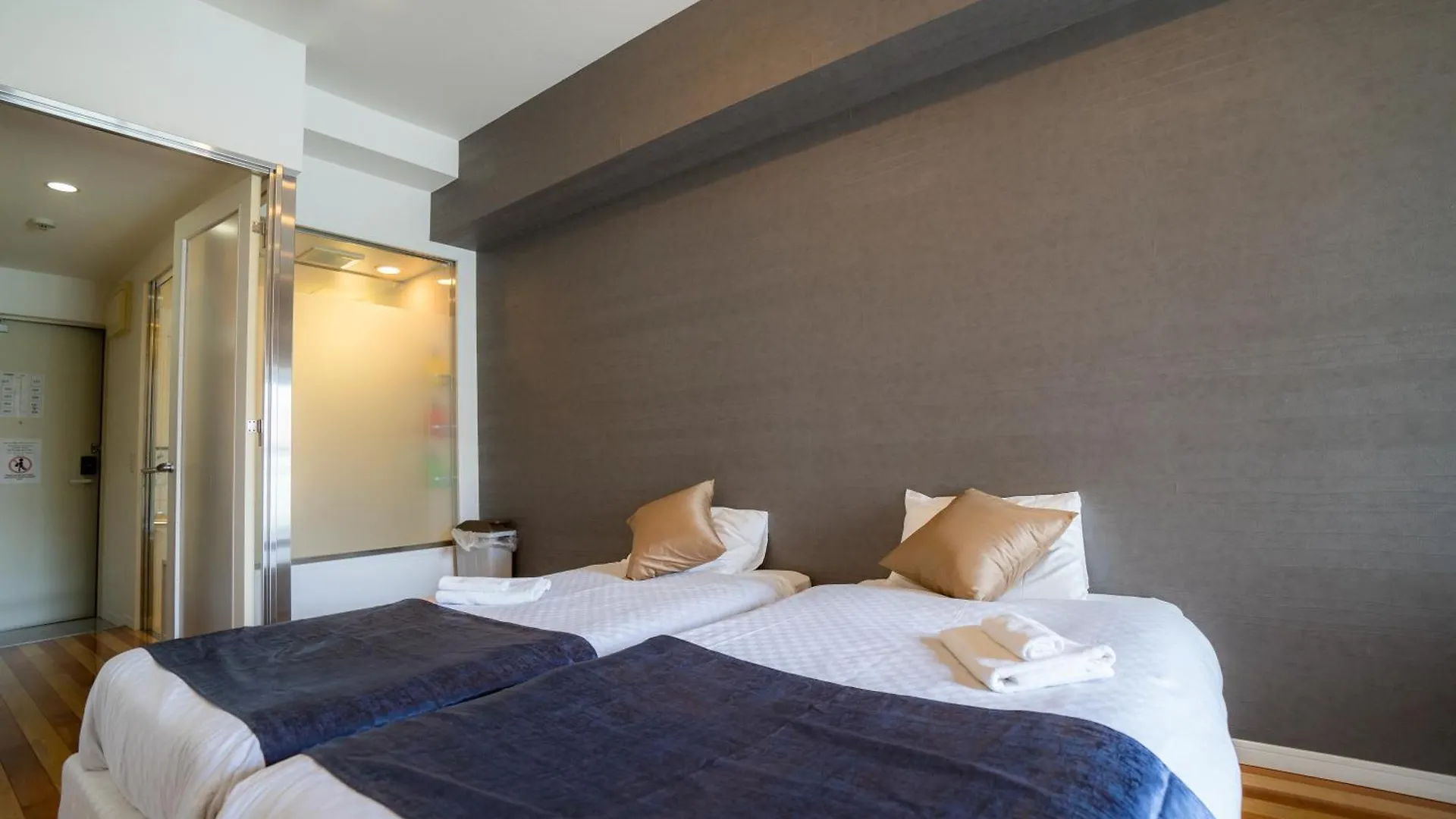 S-Presso Namba Parks Street Hotel Osaka 3*,  Japan